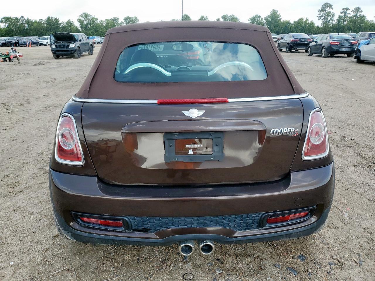 2011 Mini Cooper S - Image 6