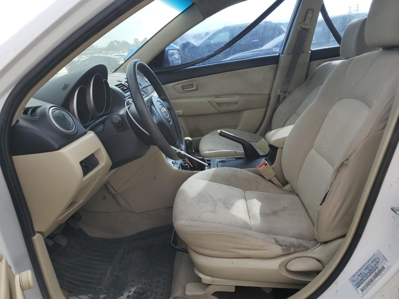 2004 Mazda 3 I - Фото 7