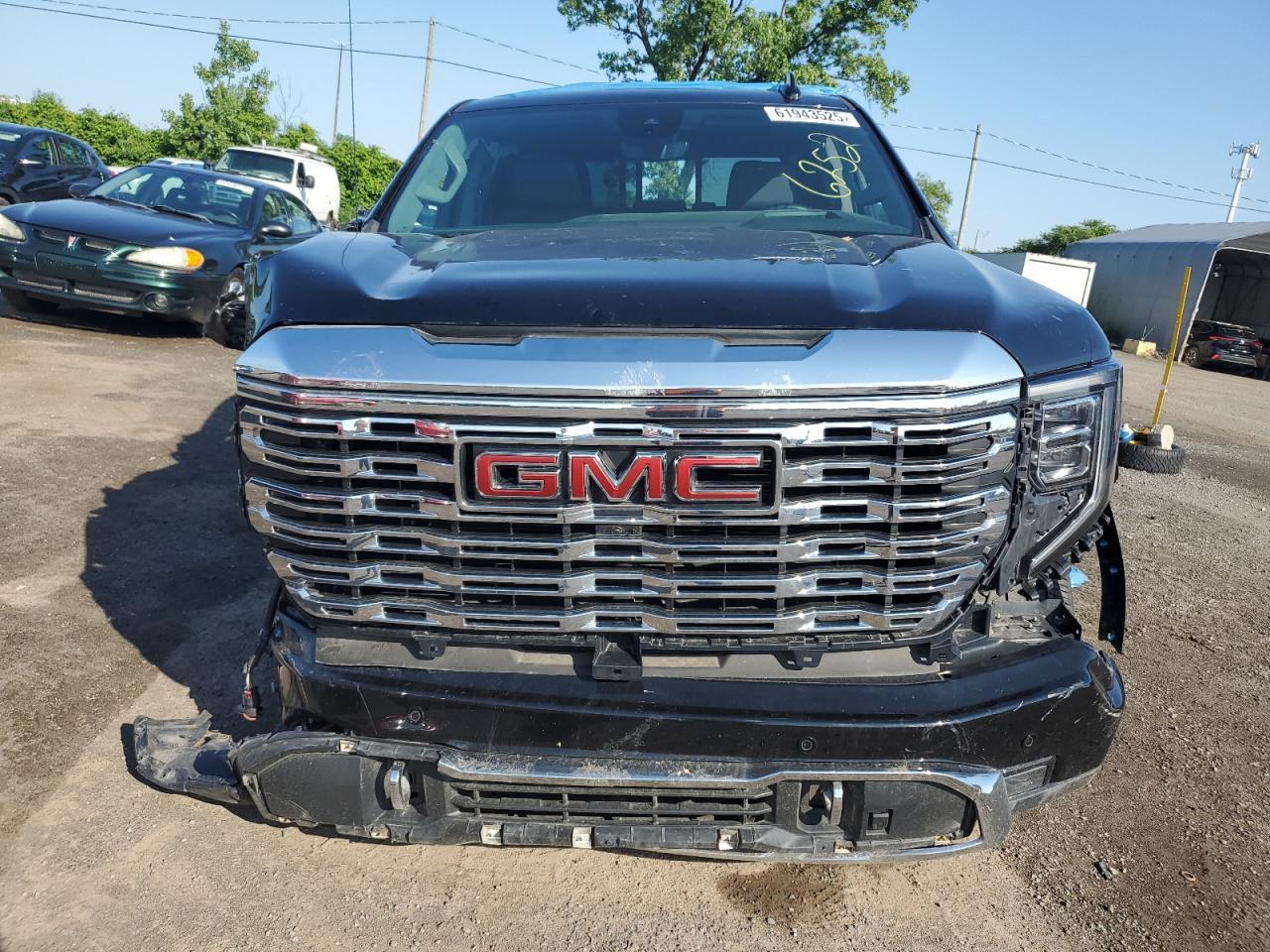 2024 GMC Sierra K1500 Denali - Image 5