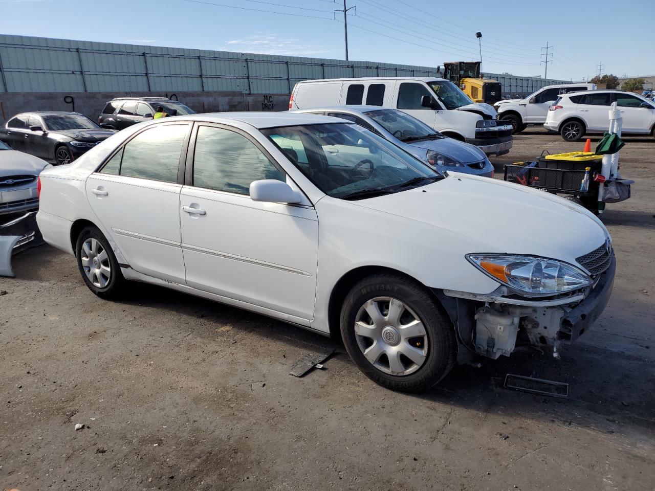 2004 Toyota Camry Le - Фото 4