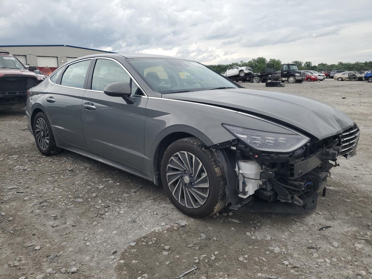2023 Hyundai Sonata Hybrid - Фото 4