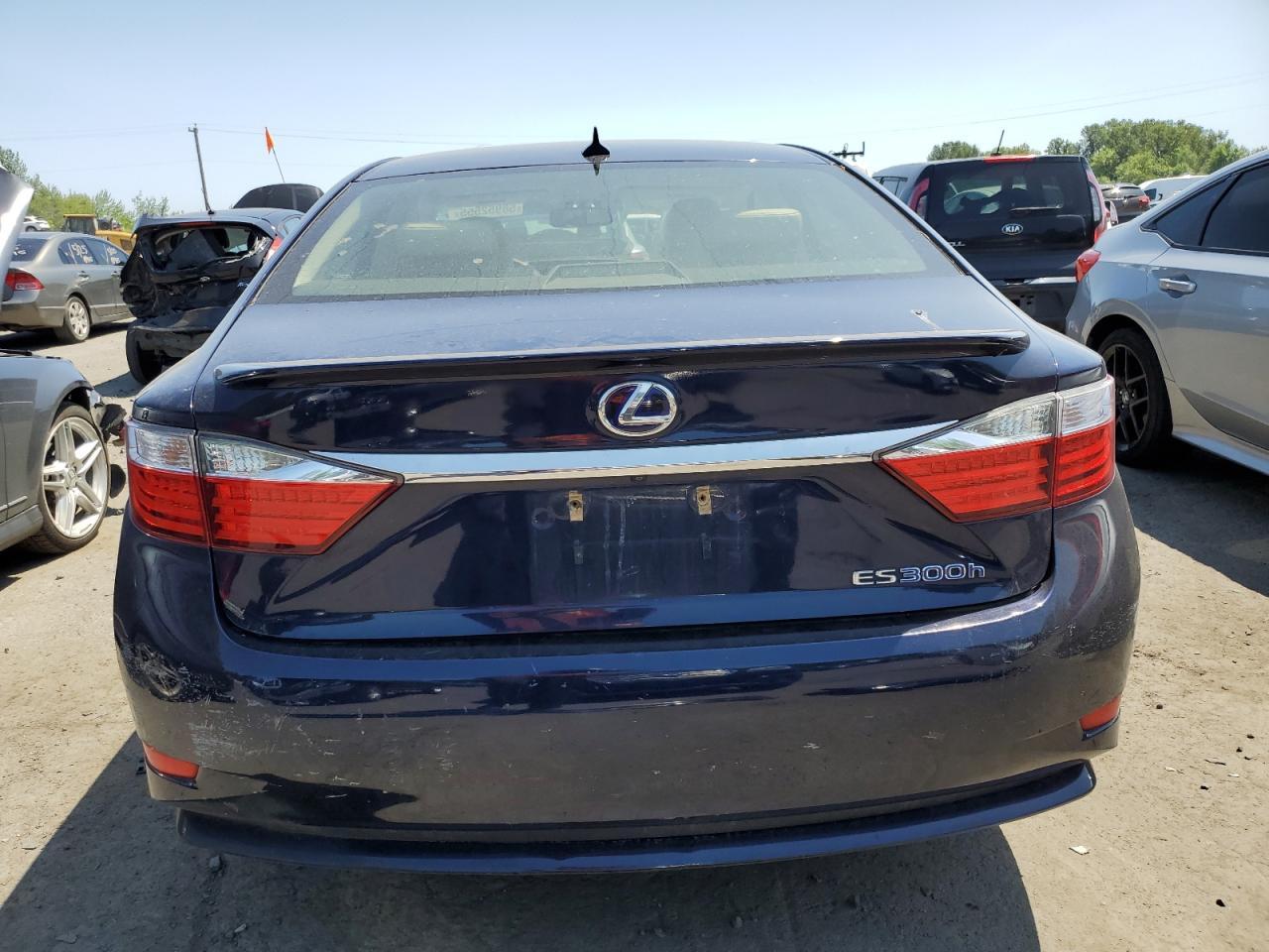 2014 Lexus Es 300H - Фото 6