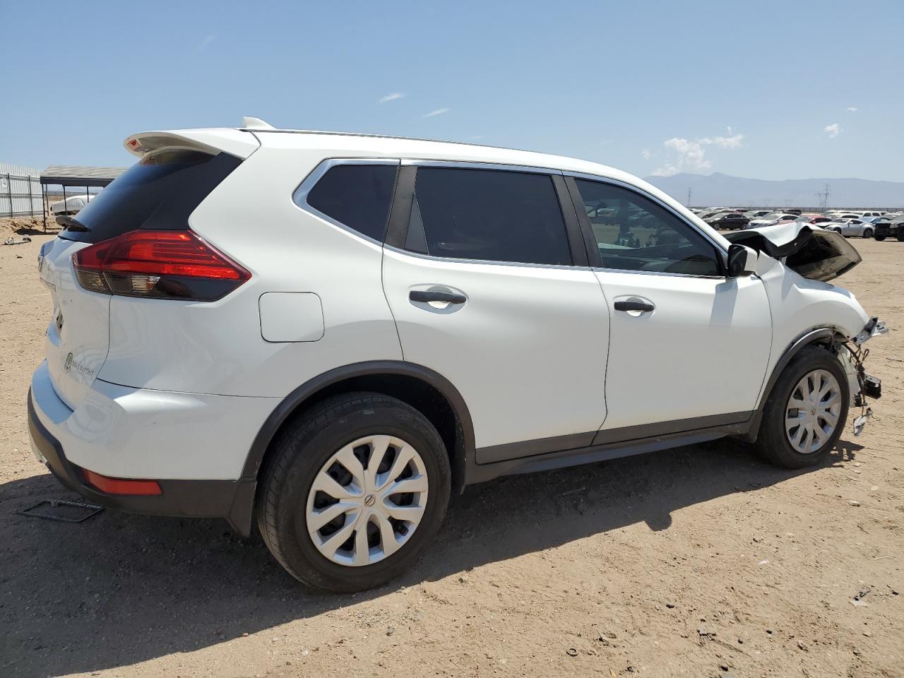 2017 Nissan Rogue S - Фото 3