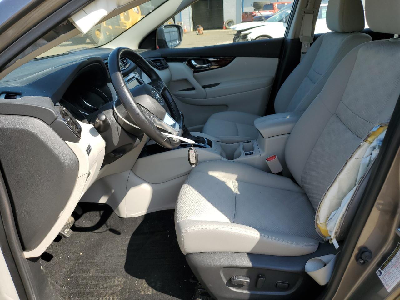 2020 Nissan Rogue Sport S - Фото 7