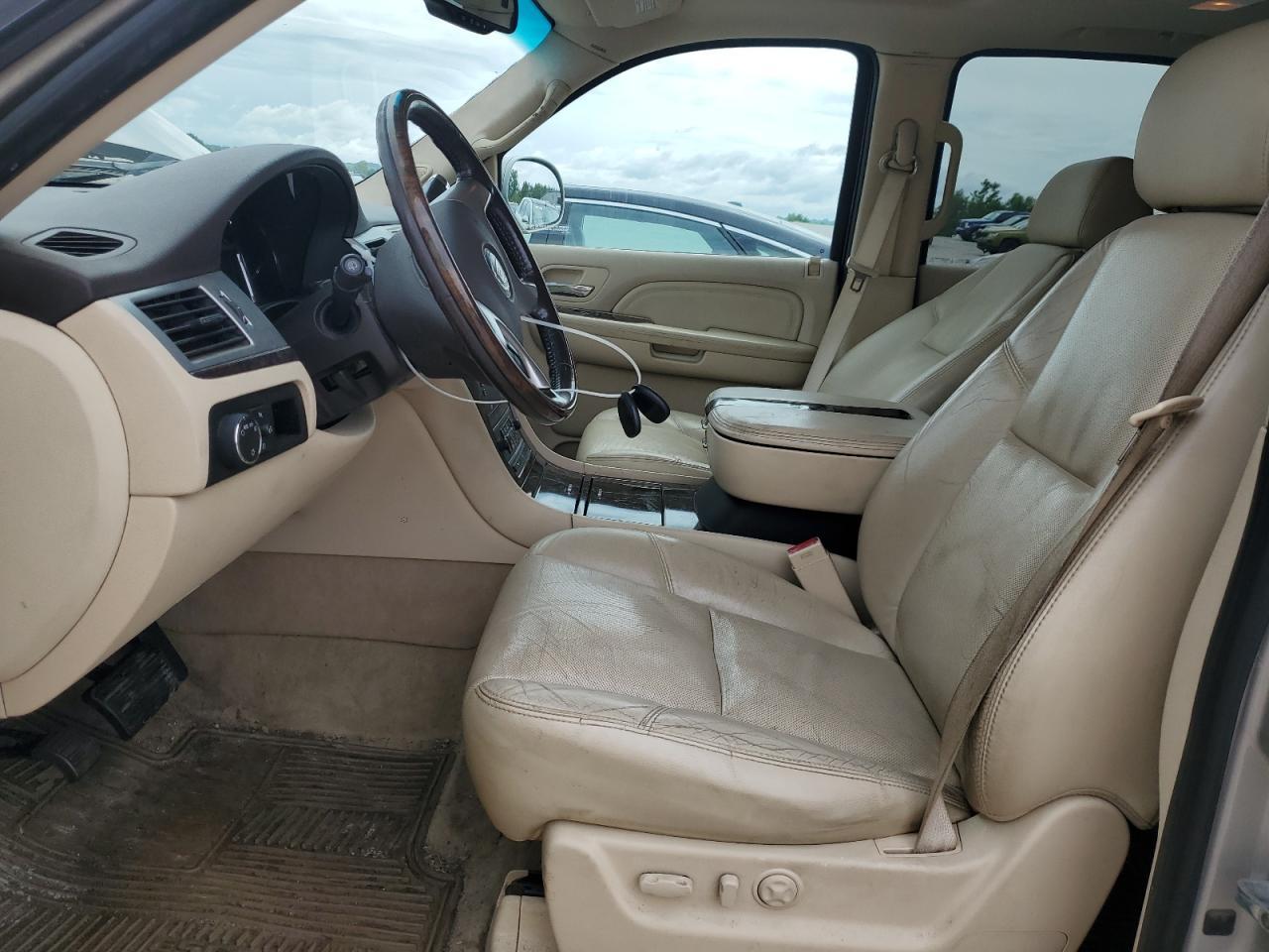 2007 Cadillac Escalade Luxury - Фото 7