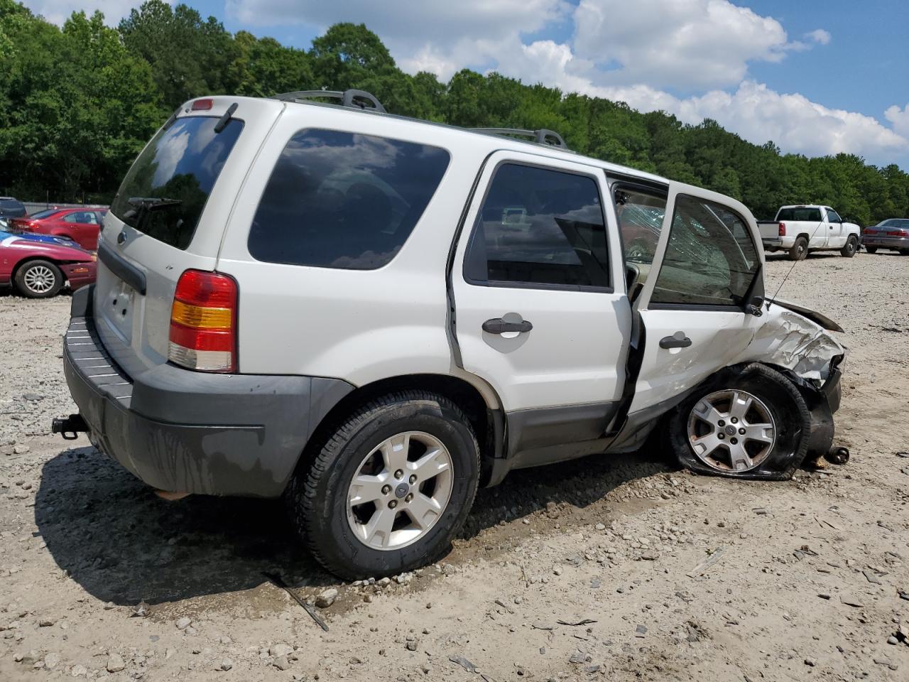 2005 Ford Escape Xlt - Фото 3