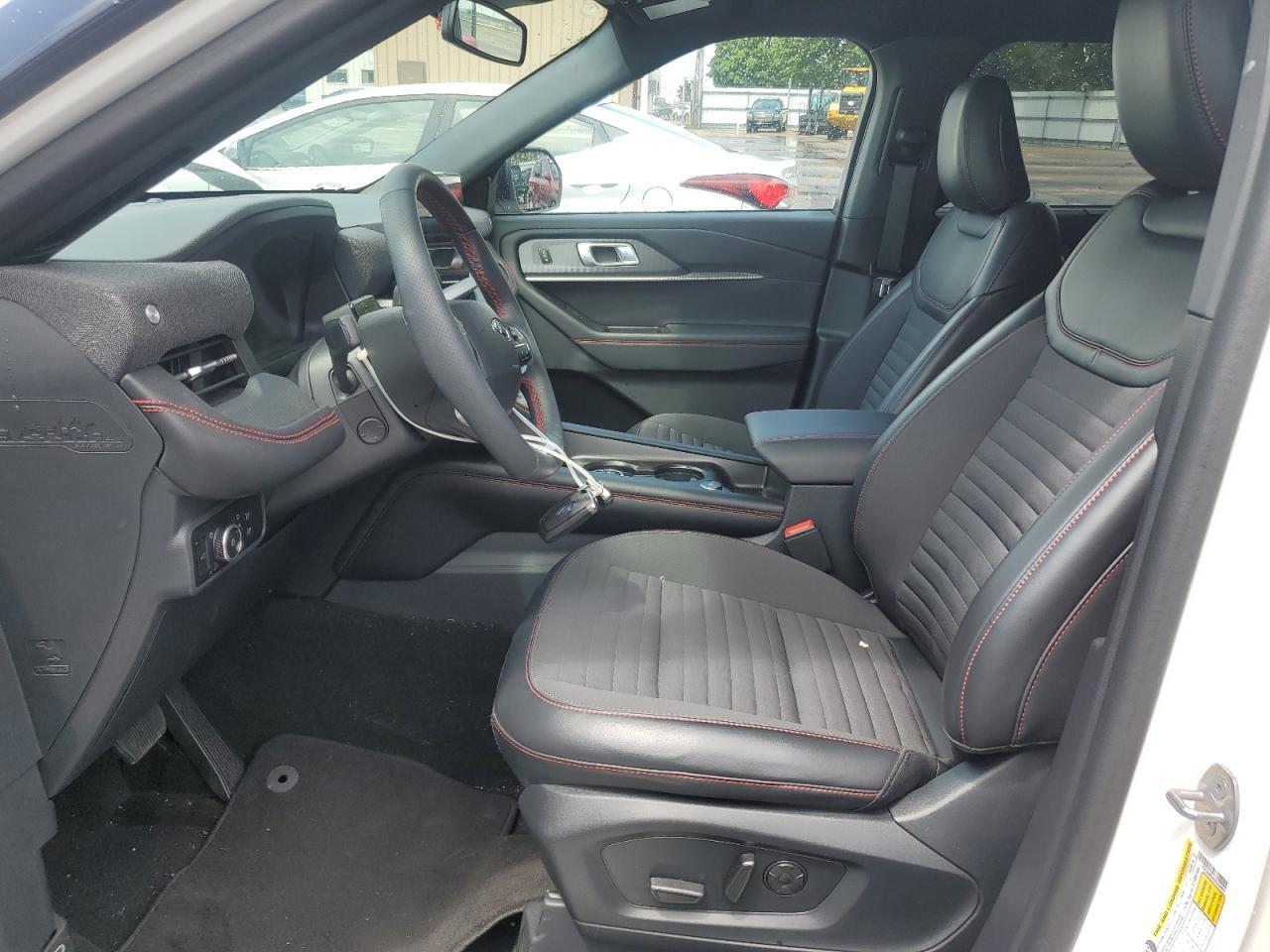 2025 Ford Explorer St-Line - Фото 7