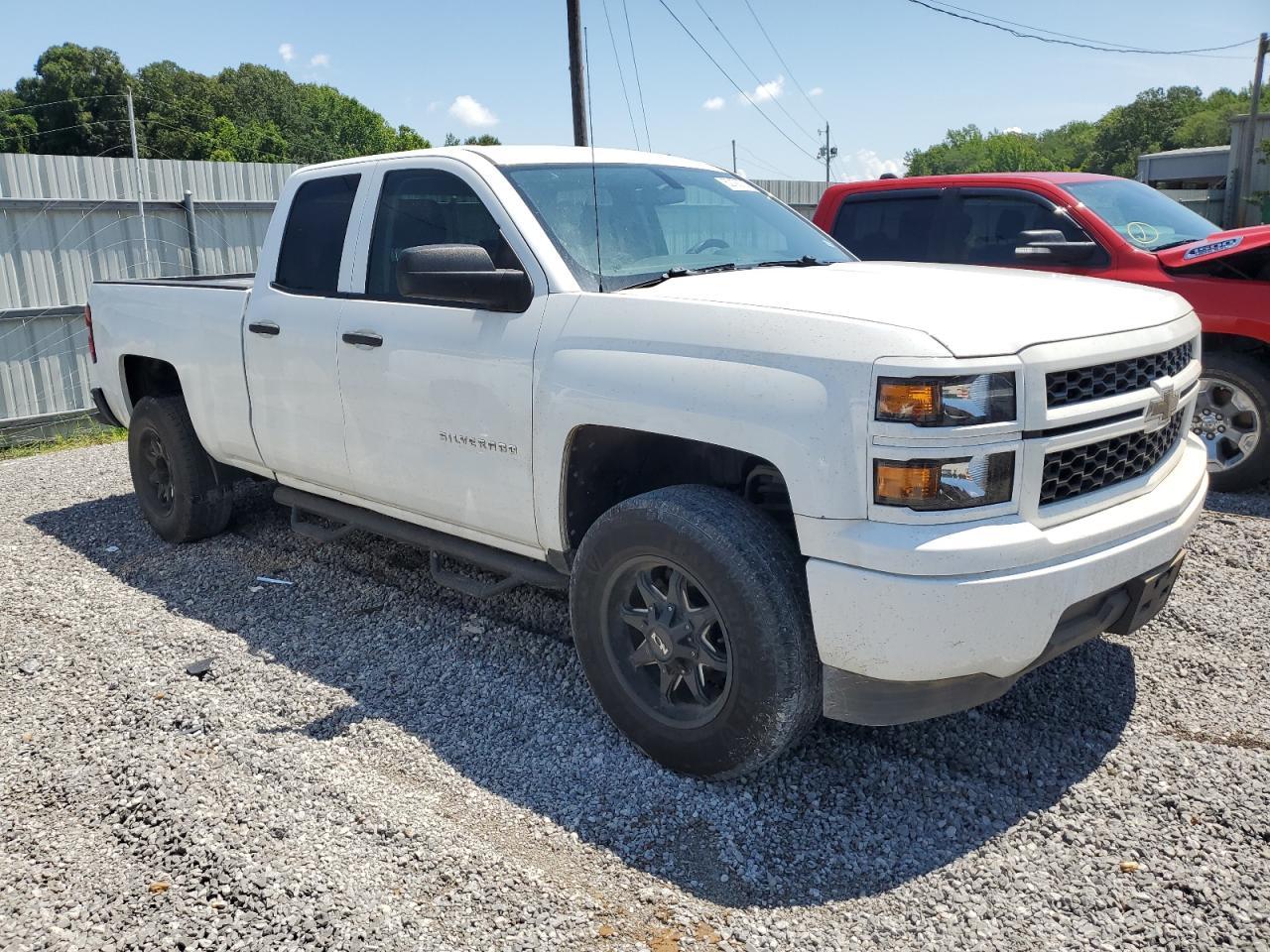 2014 Chevrolet Silverado C1500 - Image 4