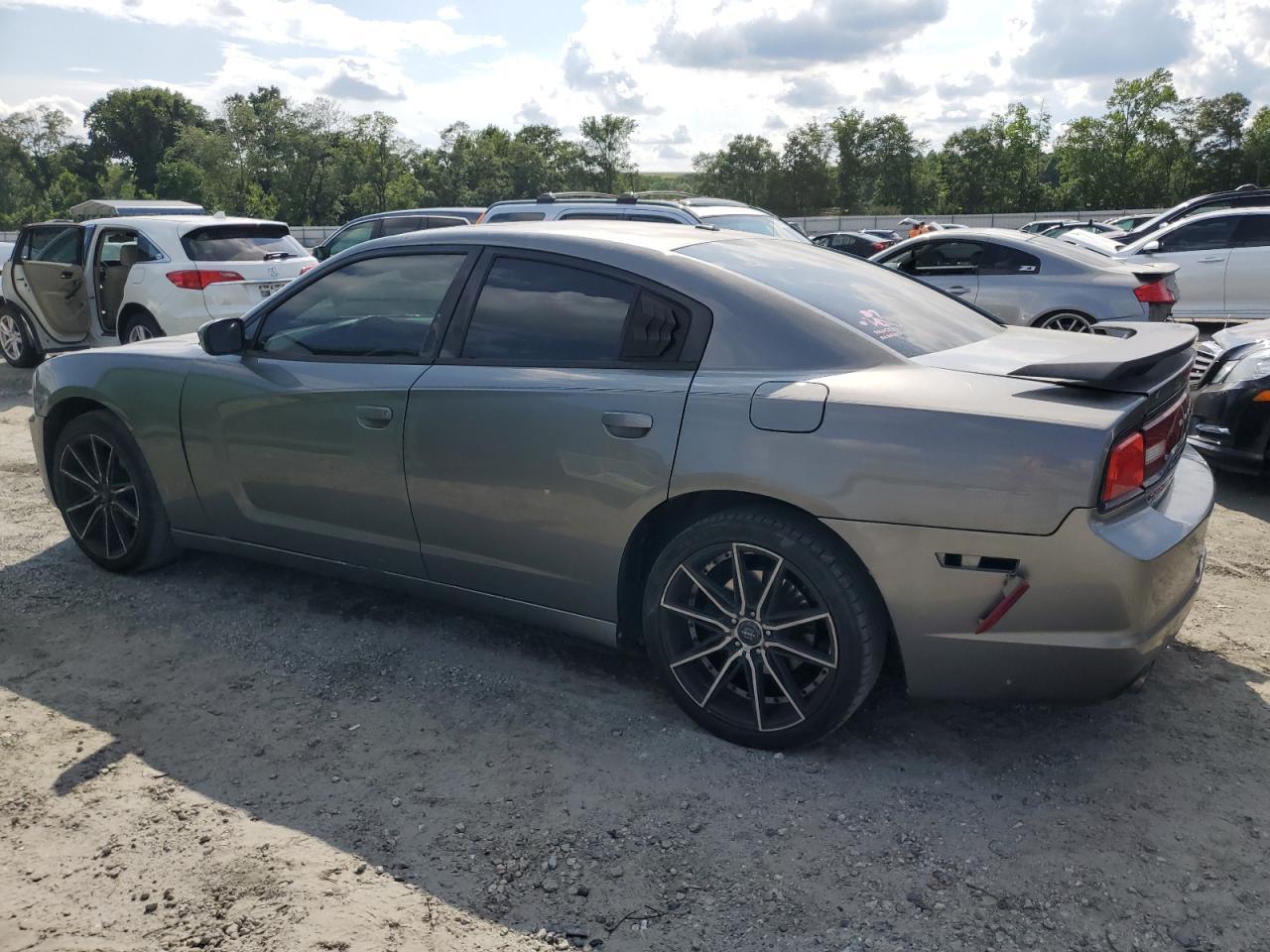 2011 Dodge Charger - Фото 2