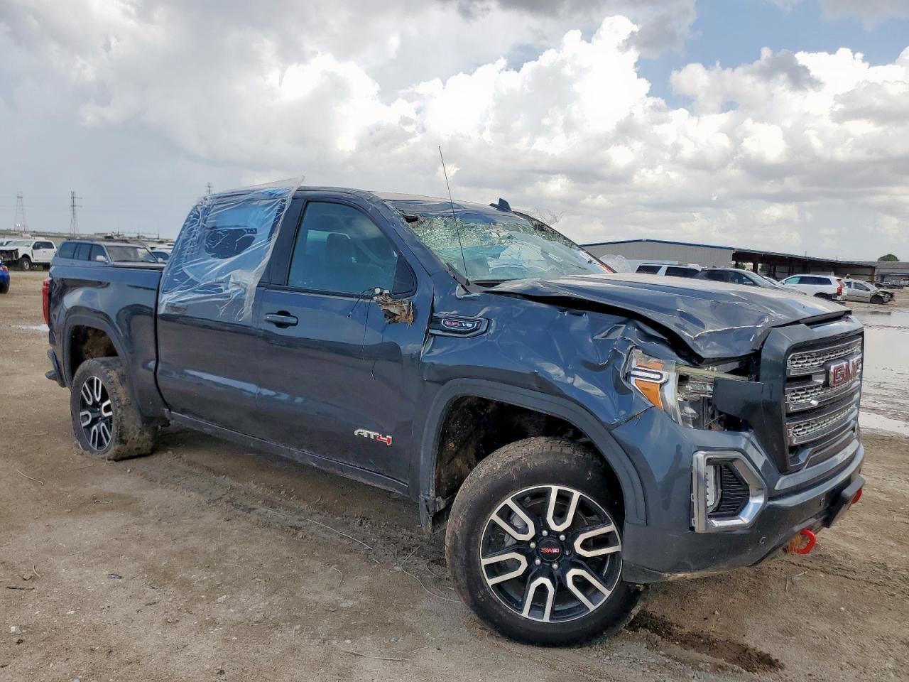 2021 GMC Sierra K1500 At4 - Фото 4