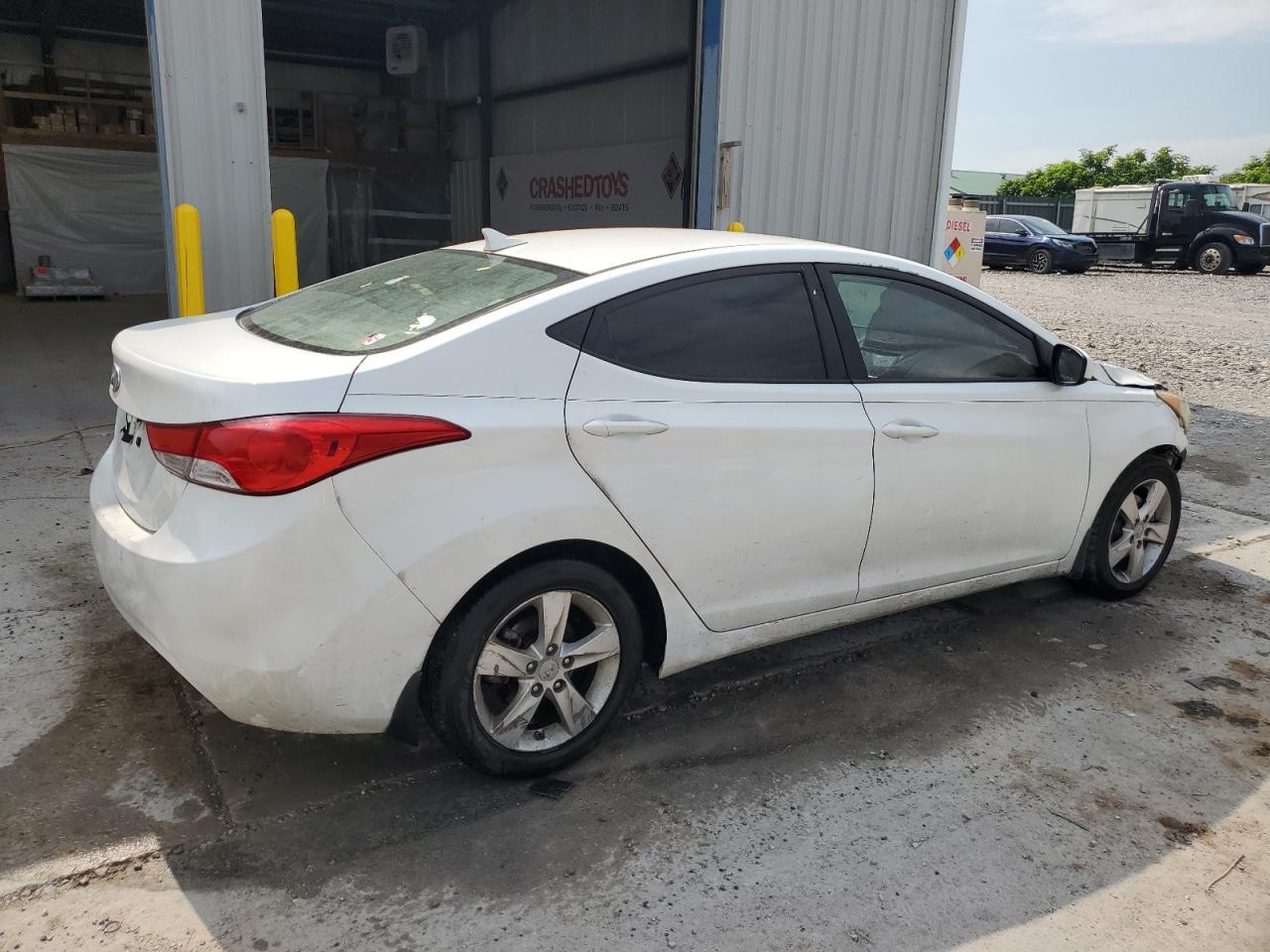 2013 Hyundai Elantra Gls - Image 3