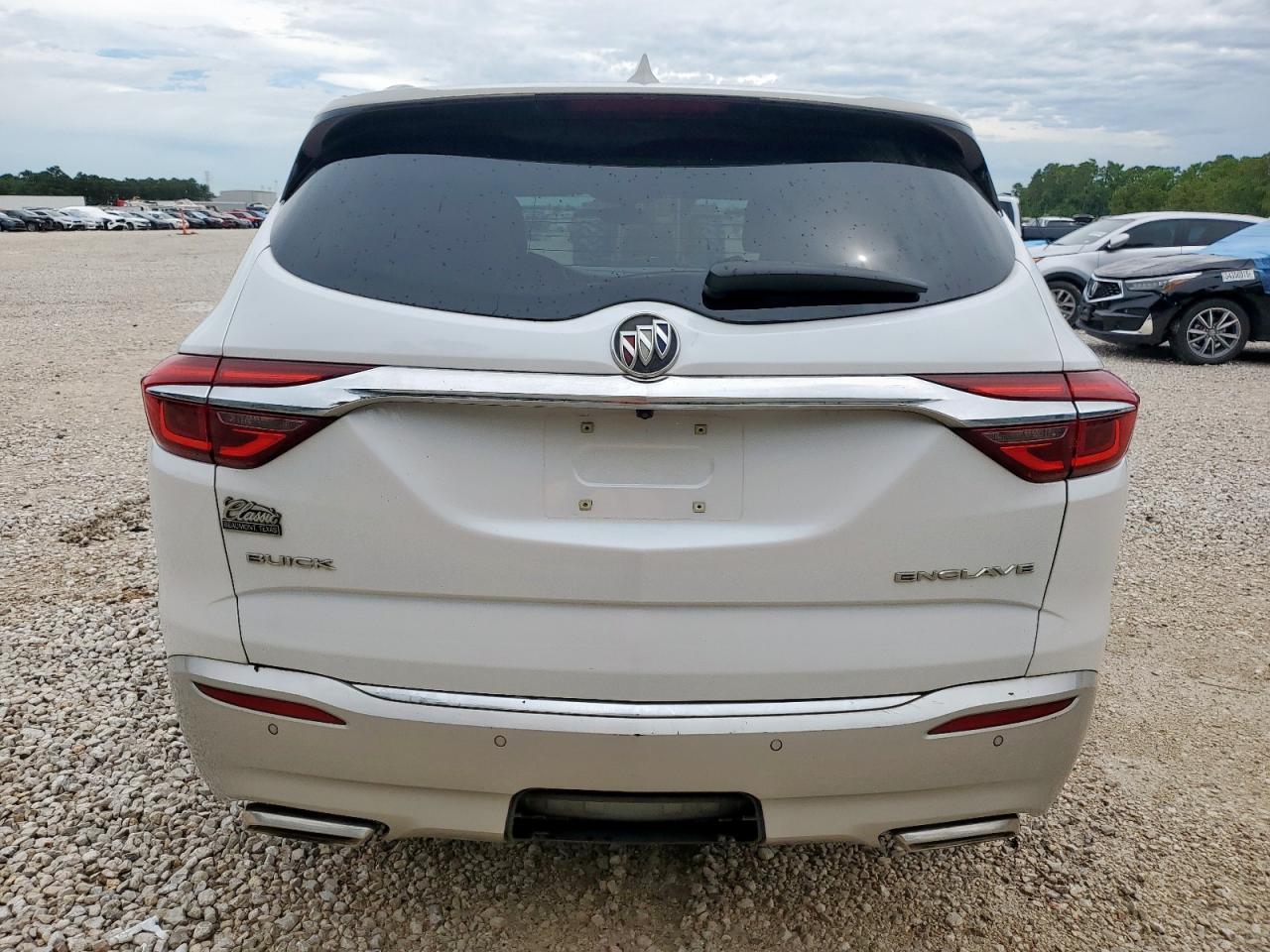 2018 Buick Enclave Essence - Фото 6