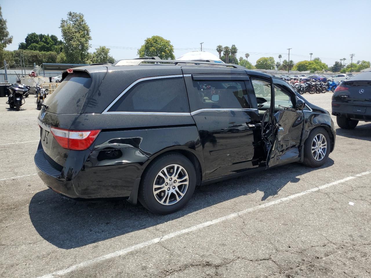 2011 Honda Odyssey Exl - Image 3