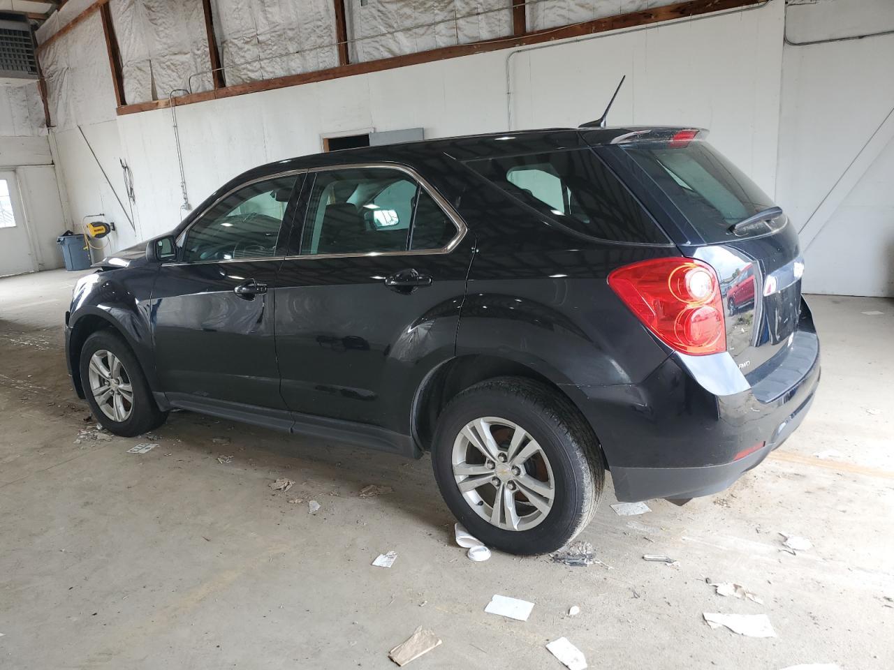 2014 Chevrolet Equinox Ls - Image 2