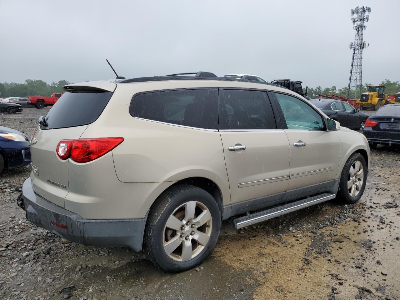 2011 Chevrolet Traverse Ltz - Фото 3