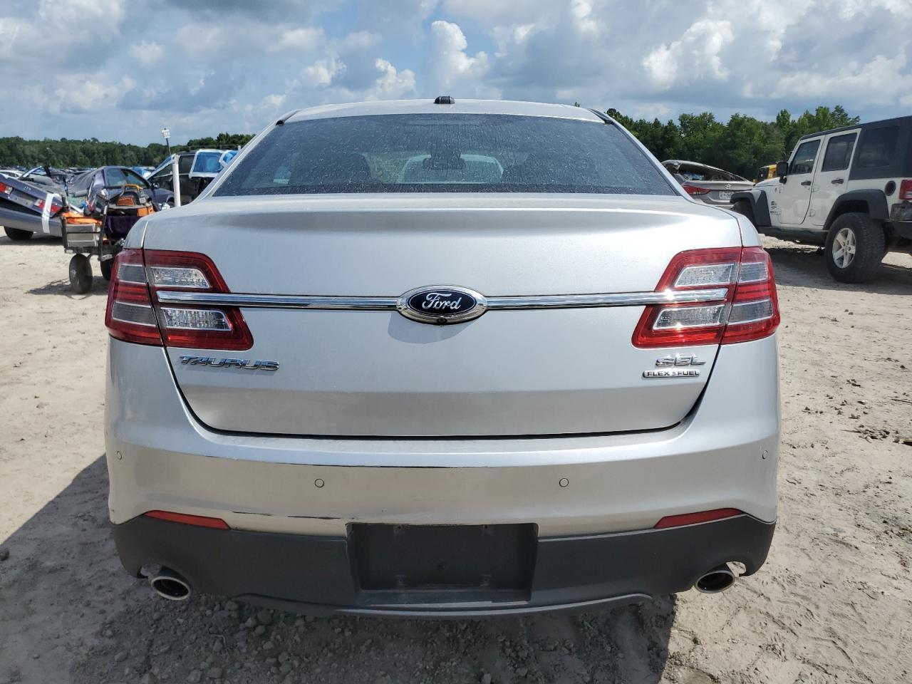 2016 Ford Taurus Sel - Image 6