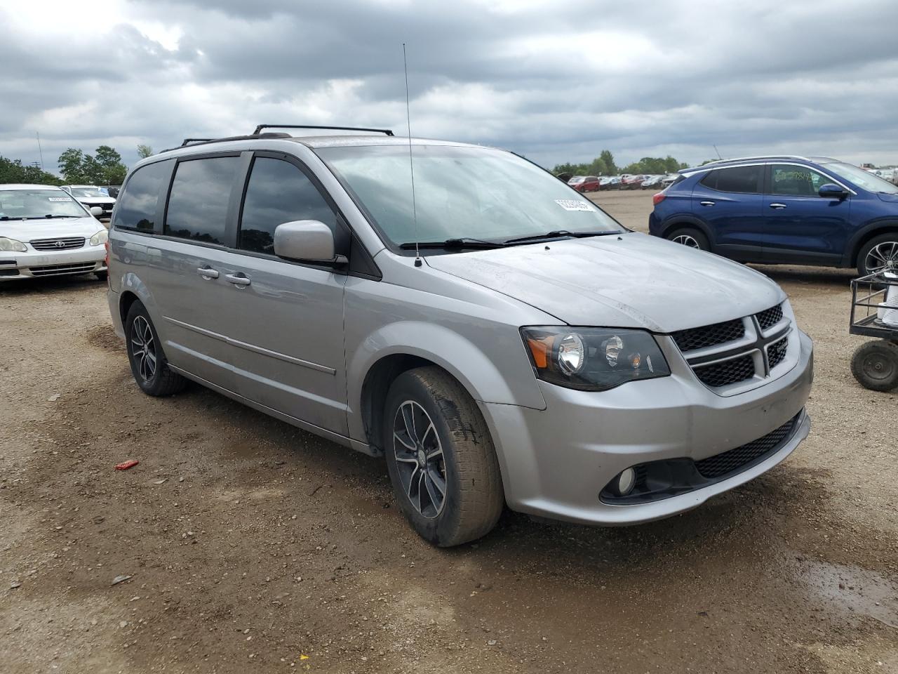 2016 Dodge Grand Caravan R/T - Фото 4