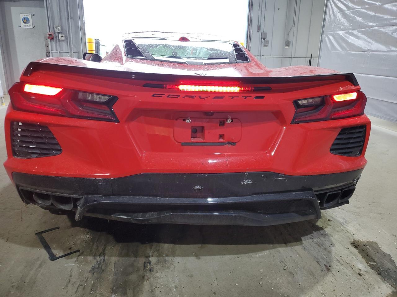 2025 Chevrolet Corvette Stingray 2Lt - Фото 6