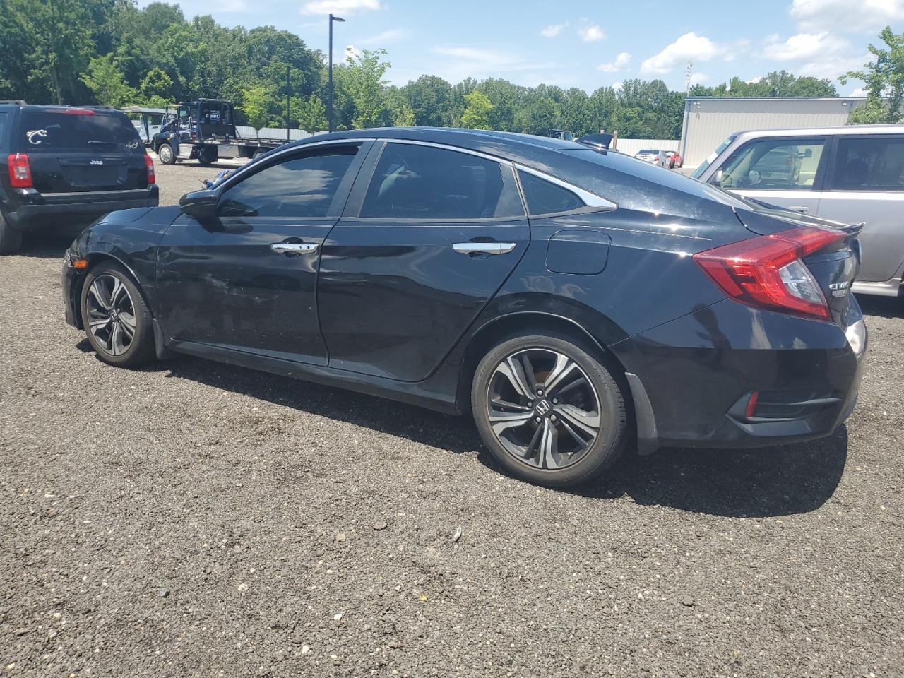 2017 Honda Civic Touring - Фото 2