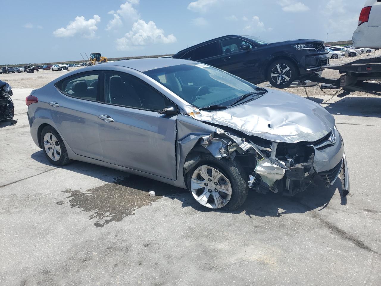 2016 Hyundai Elantra Se - Image 4