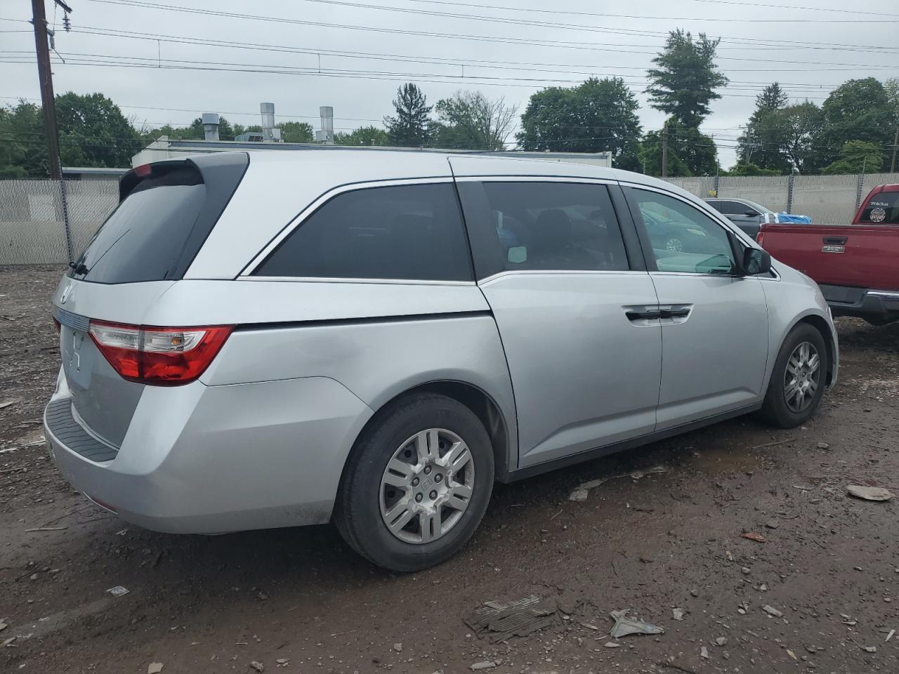 2012 Honda Odyssey Lx - Фото 3