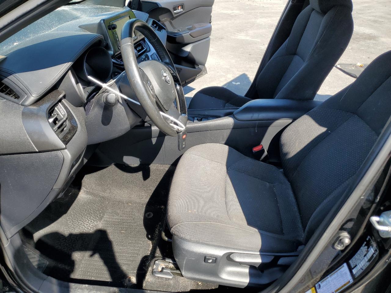 2018 Toyota C-Hr Xle Premium - Фото 7