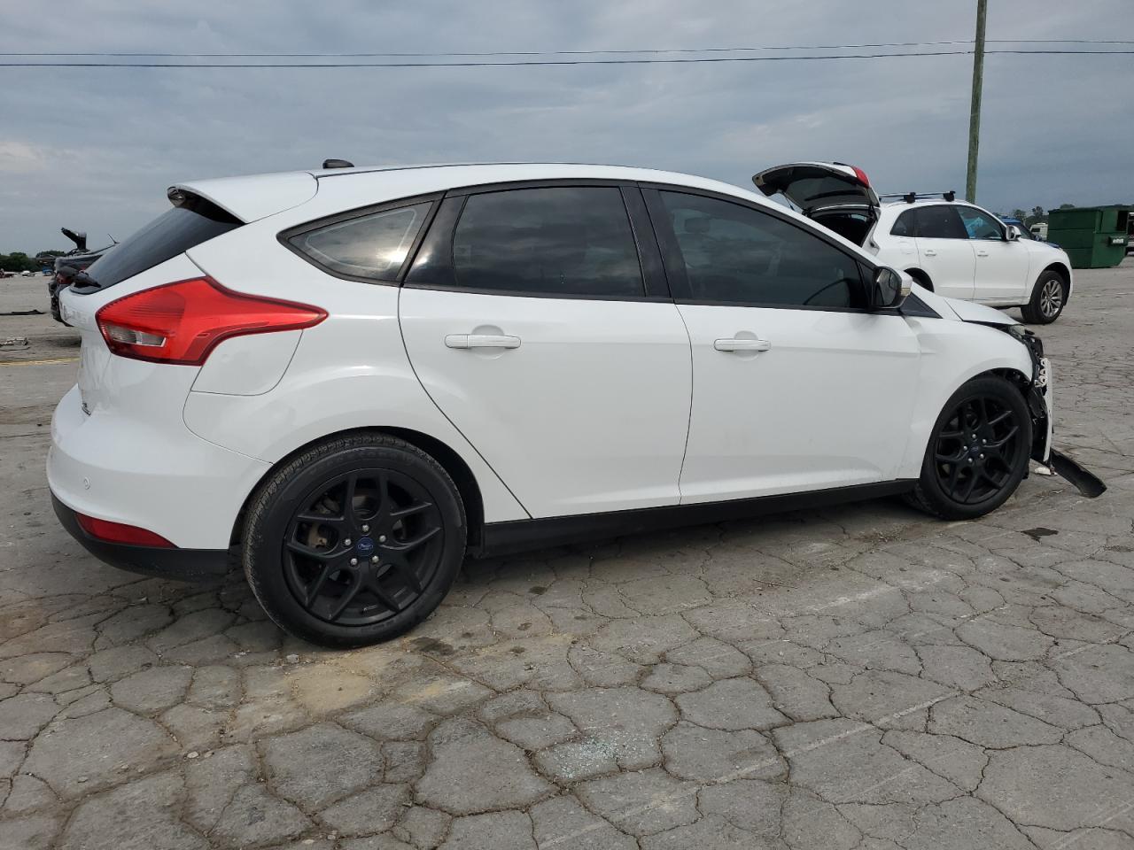 2016 Ford Focus Se - Фото 3