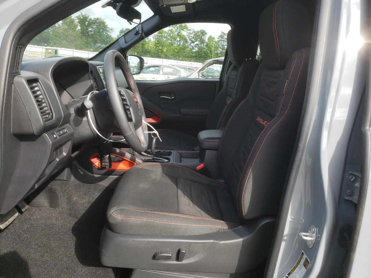 2024 Nissan Frontier S - Фото 7