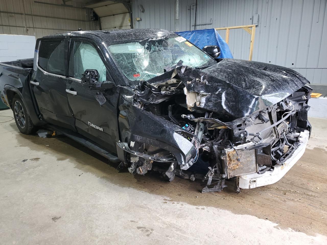 2023 Toyota Tundra Crewmax Limited - Image 4