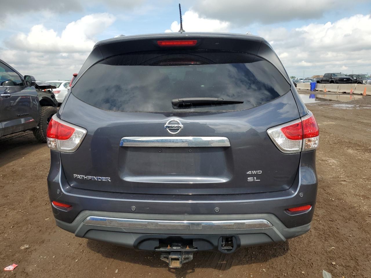 2014 Nissan Pathfinder S - Фото 6