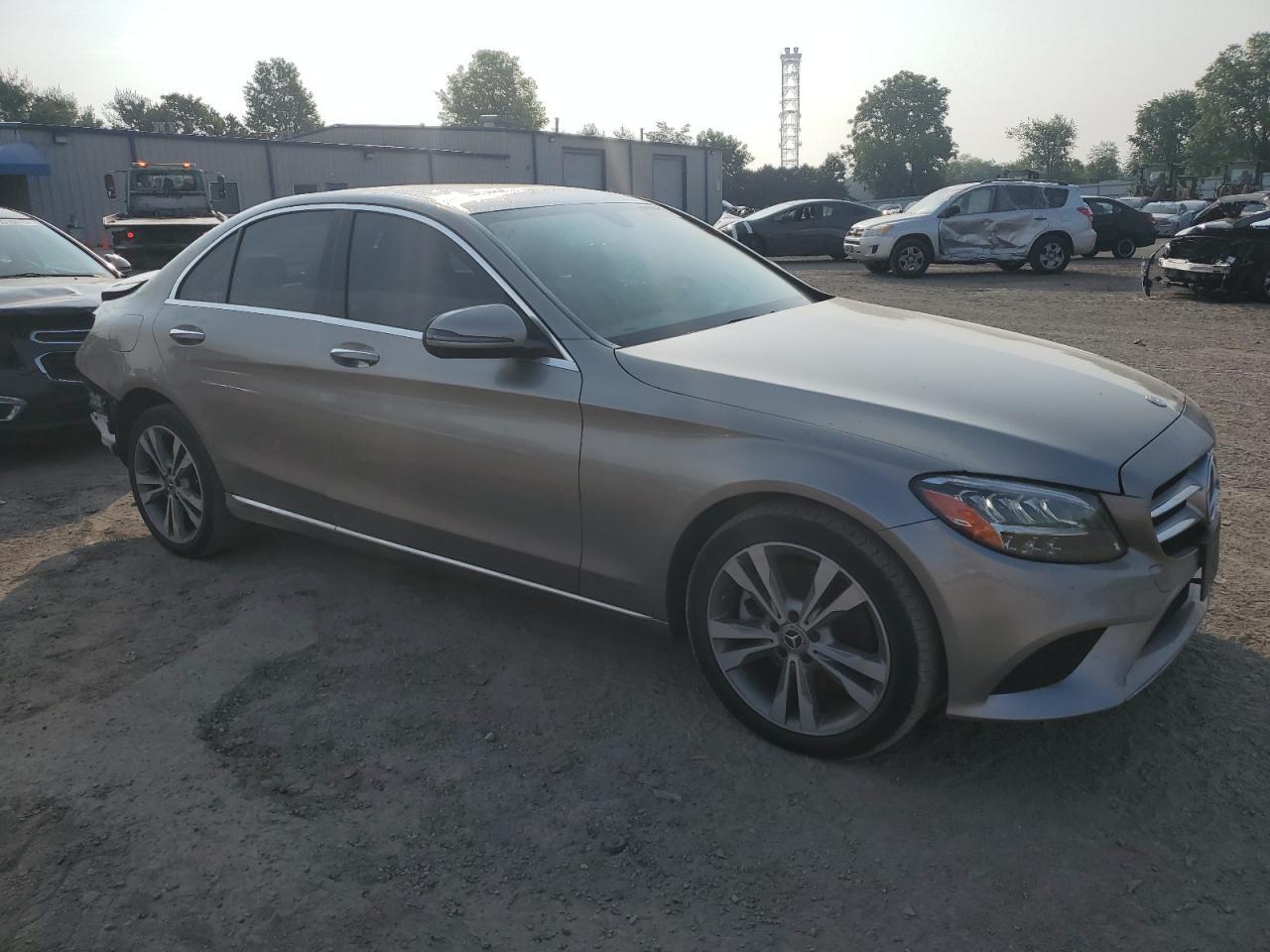 2020 Mercedes-Benz C 300 4Matic - Фото 4