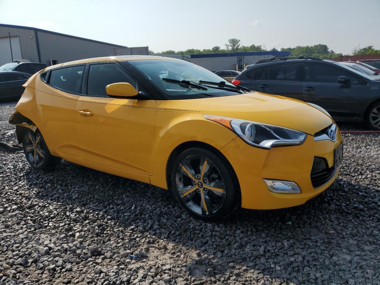 2016 Hyundai Veloster - Фото 4