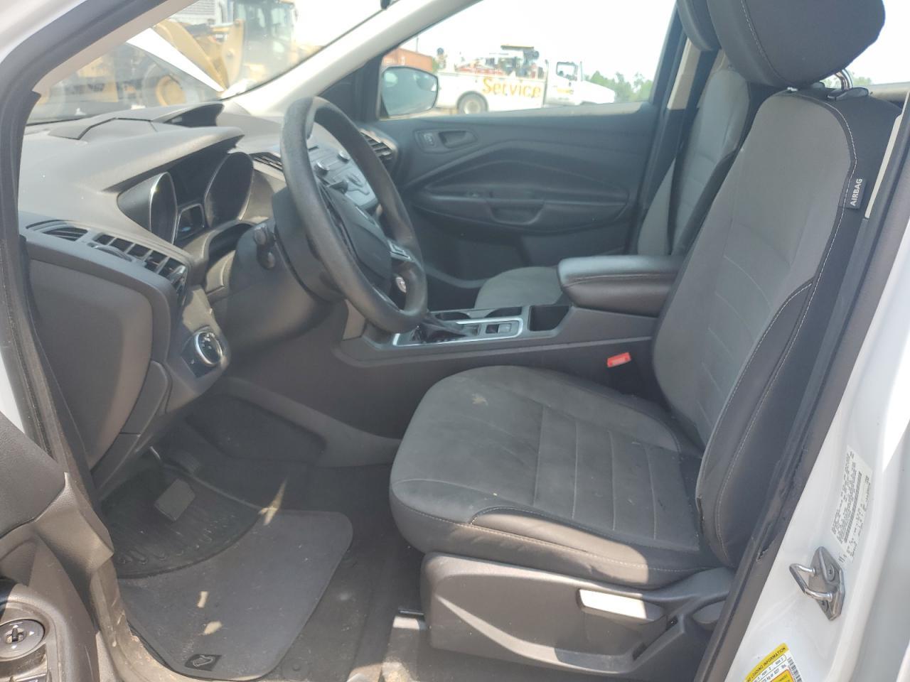 2017 Ford Escape S - Фото 7