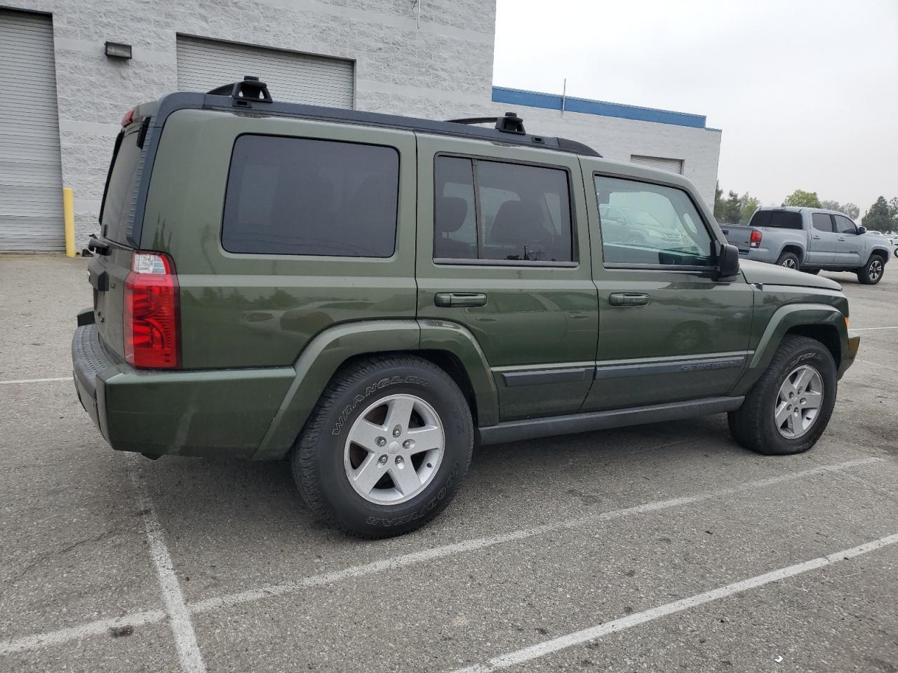 2007 Jeep Commander - Фото 3