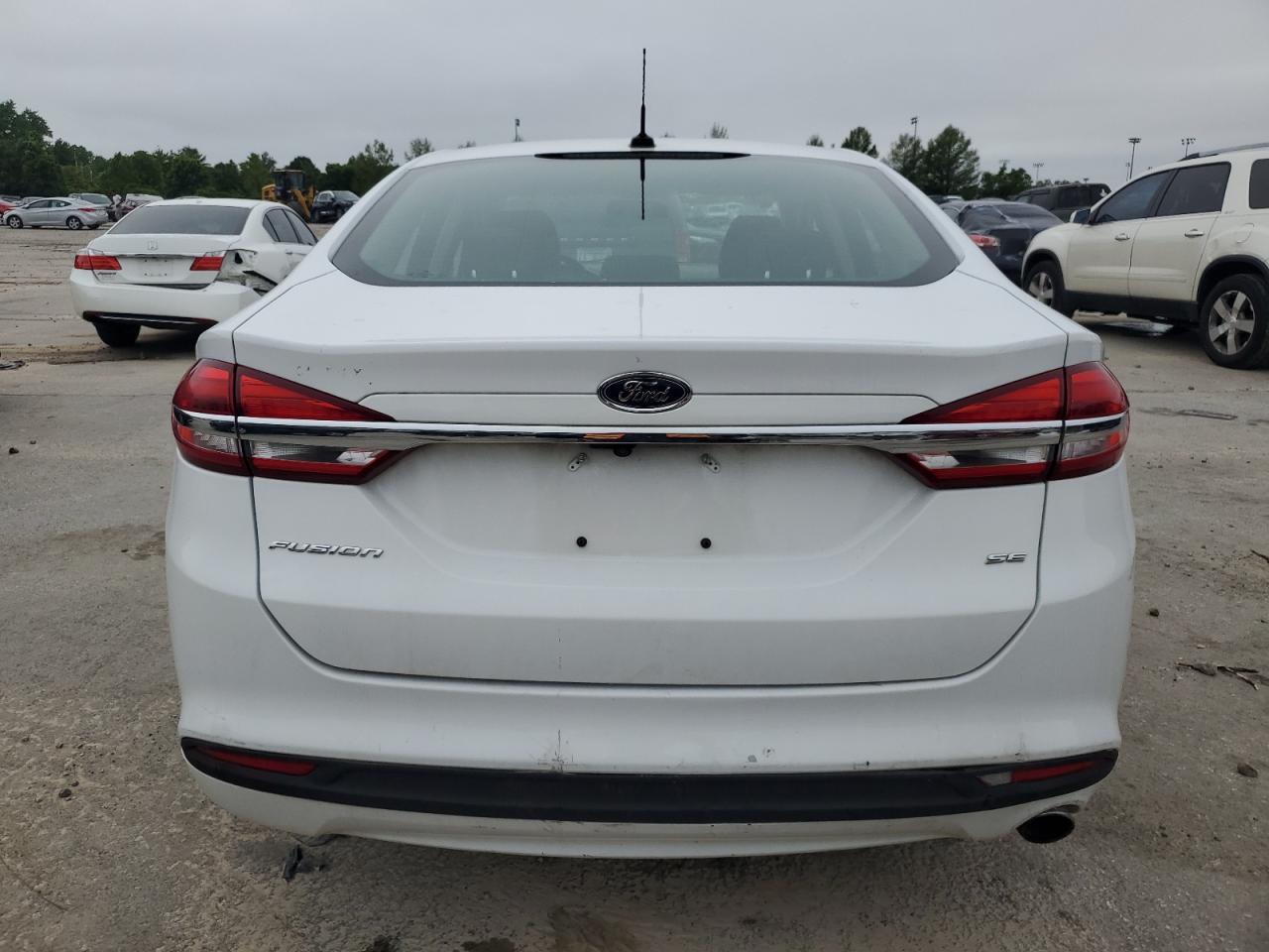 2017 Ford Fusion Se - Image 6