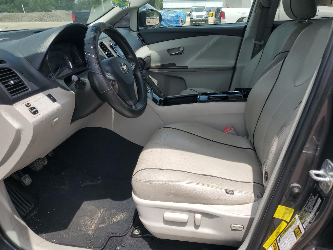 2011 Toyota Venza - Фото 7