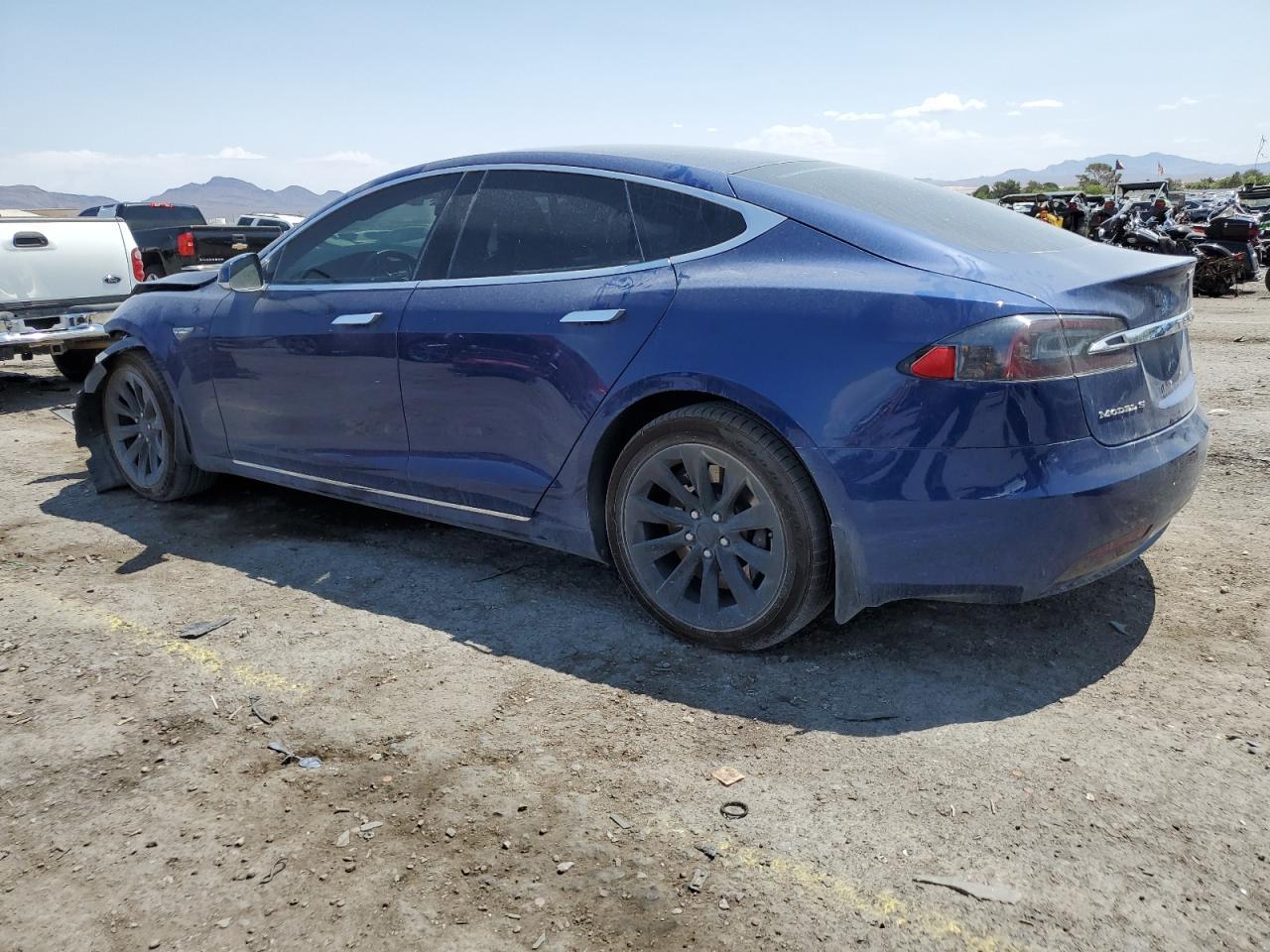 2016 Tesla Model S - Image 2