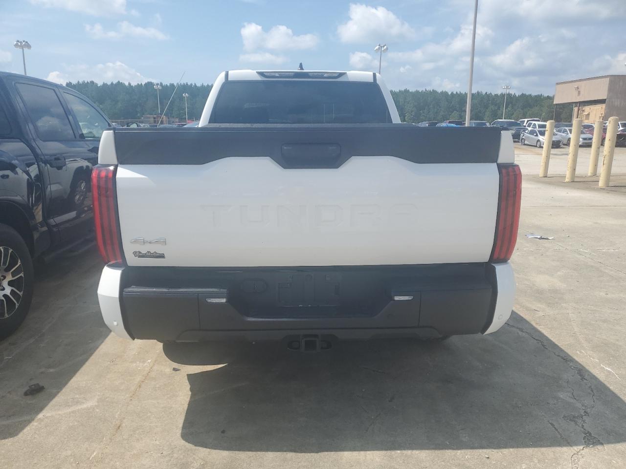 2024 Toyota Tundra Crewmax Sr5 - Фото 6