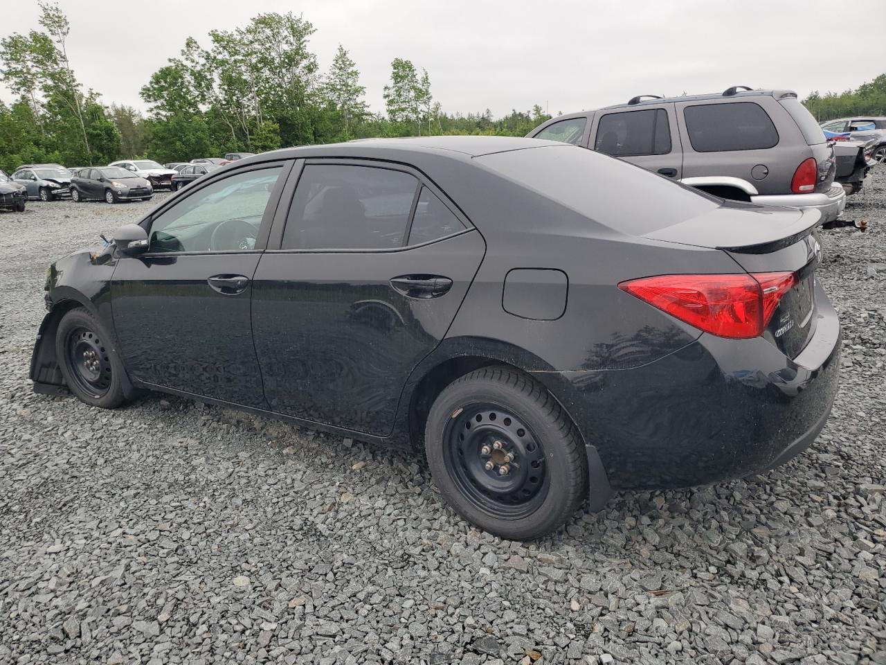 2017 Toyota Corolla L - Фото 2