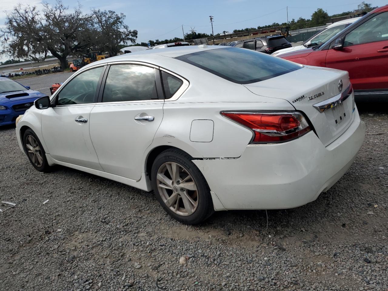2014 Nissan Altima 2.5 - Image 2