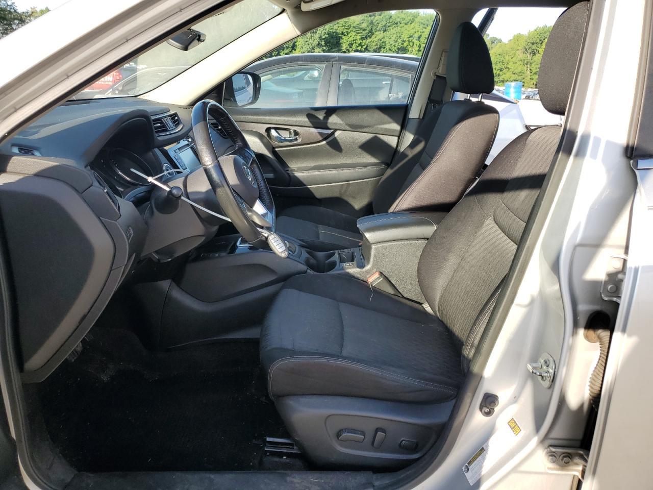 2019 Nissan Rogue S - Фото 7