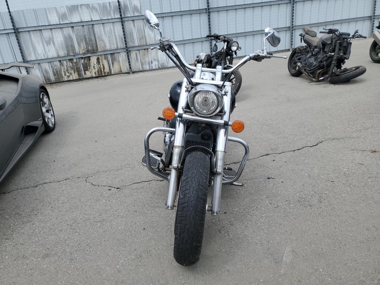 2003 Honda Vt1300 S - Image 2