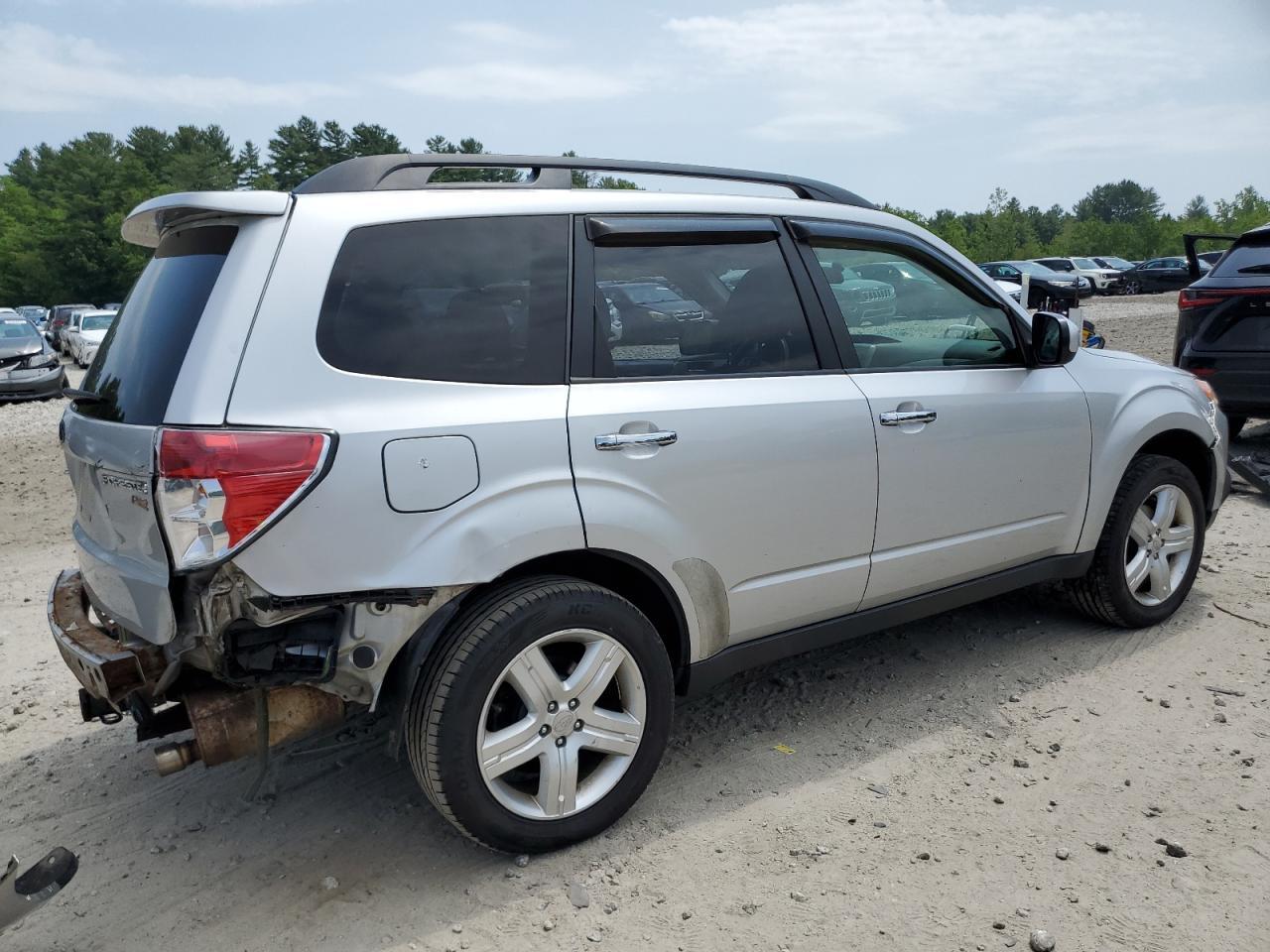2010 Subaru Forester 2.5X Premium - Image 3