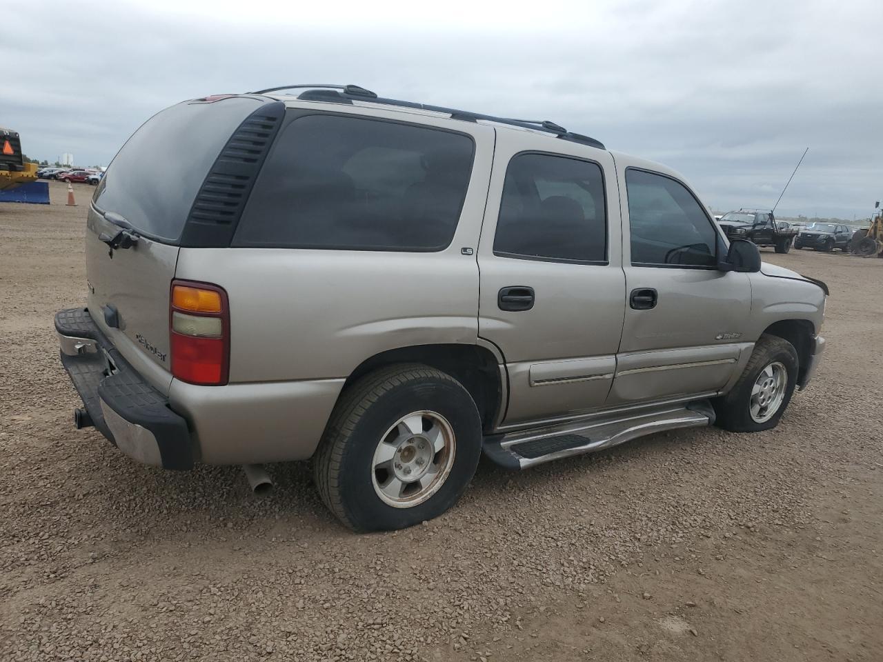 2004 Chevrolet Tahoe K1500 - Image 3
