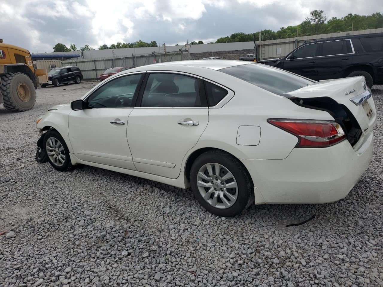 2015 Nissan Altima 2.5 - Фото 2