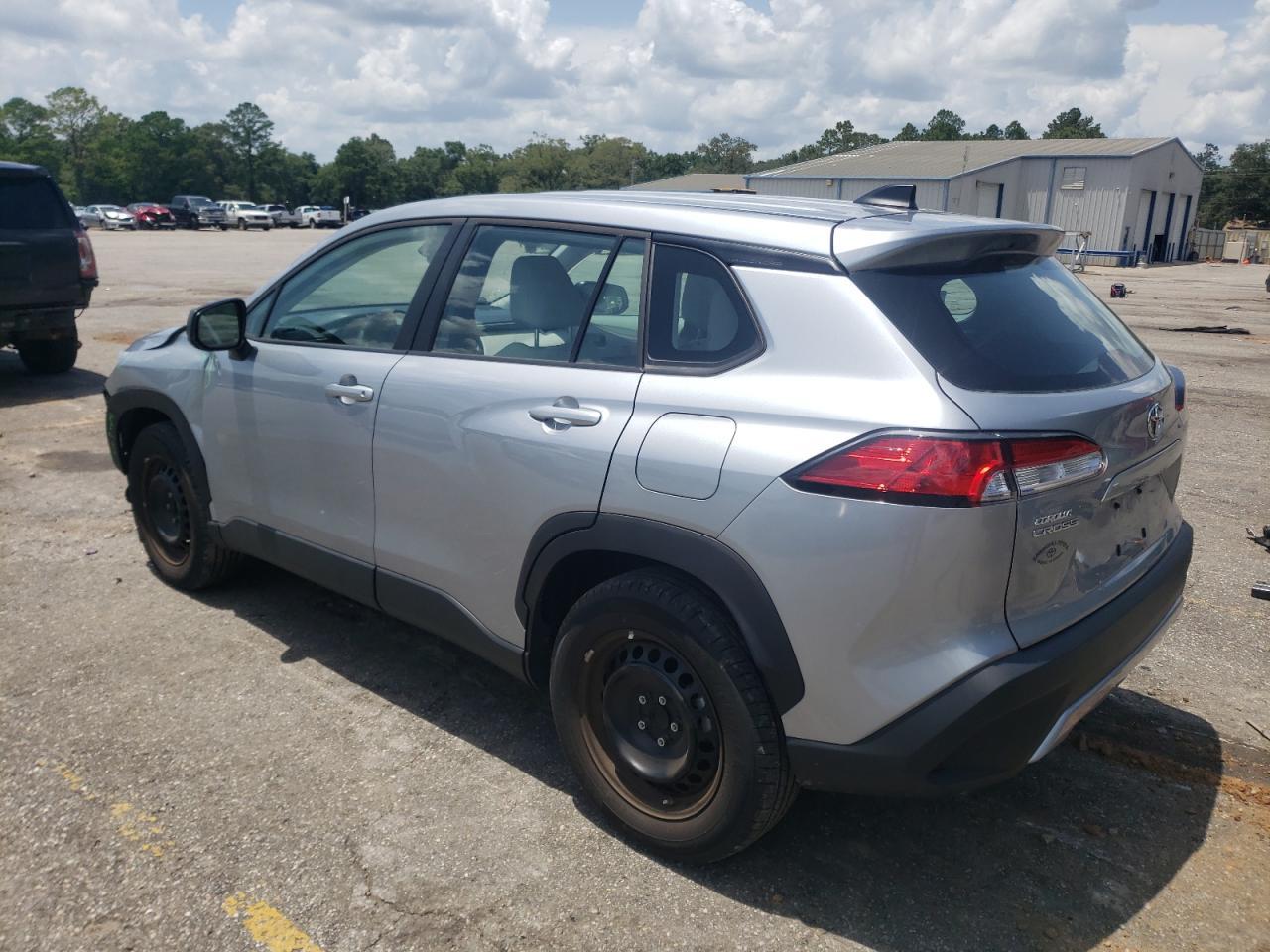 2022 Toyota Corolla Cross L - Фото 2