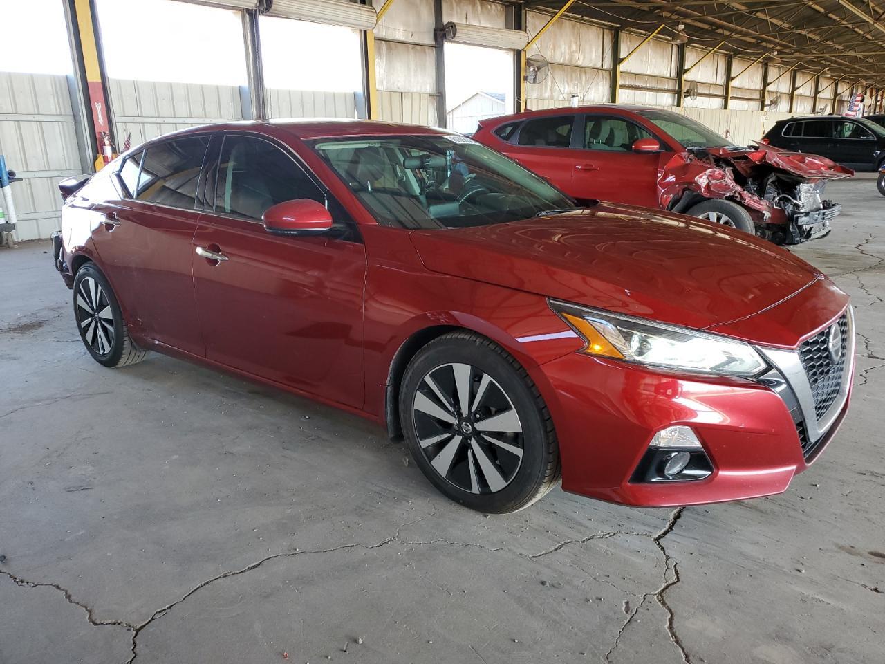 2022 Nissan Altima Sl - Image 4