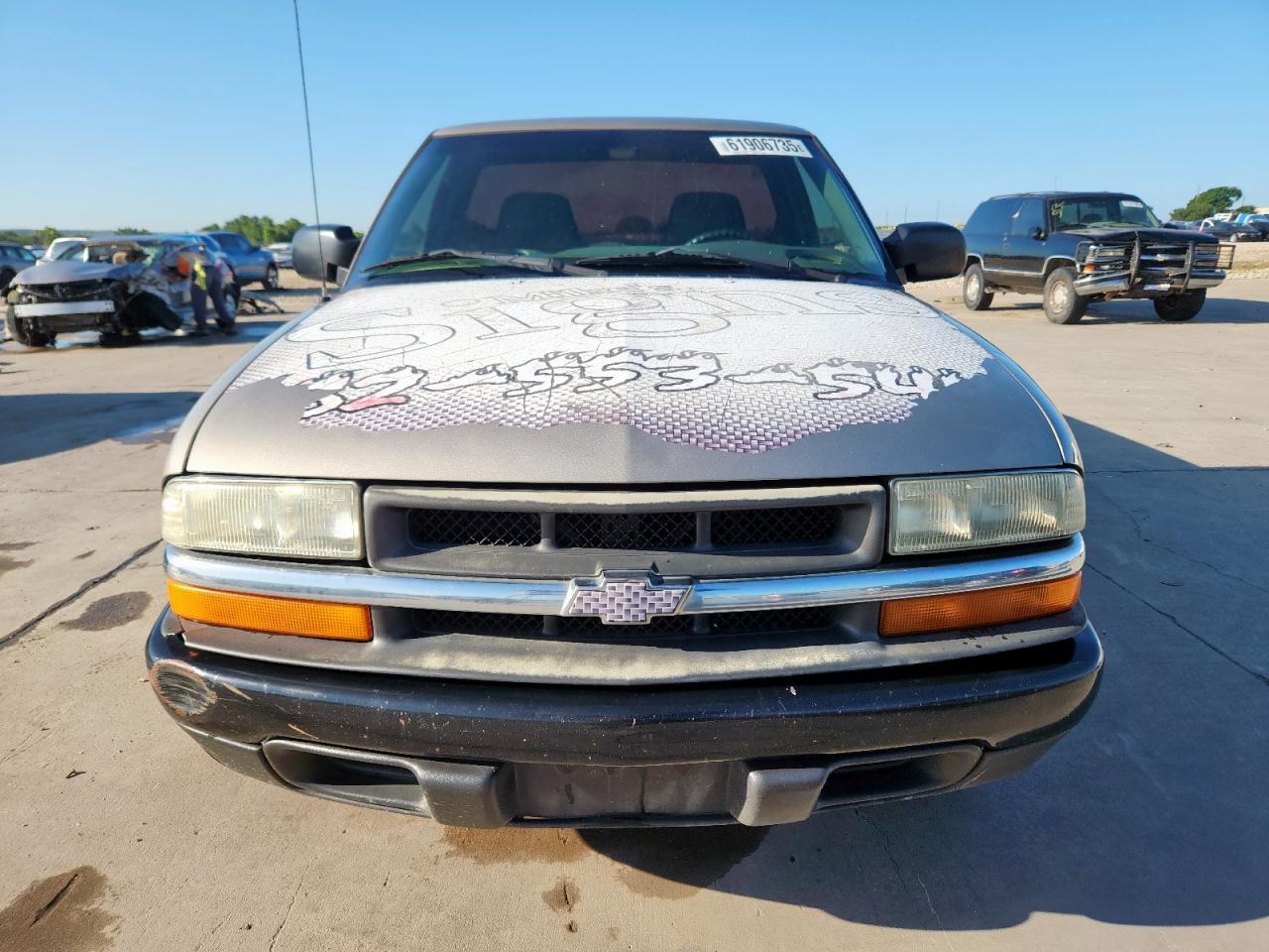 2002 Chevrolet S Truck S10 - Image 5