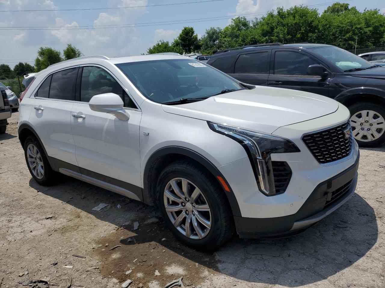 2019 Cadillac Xt4 Premium Luxury - Image 4