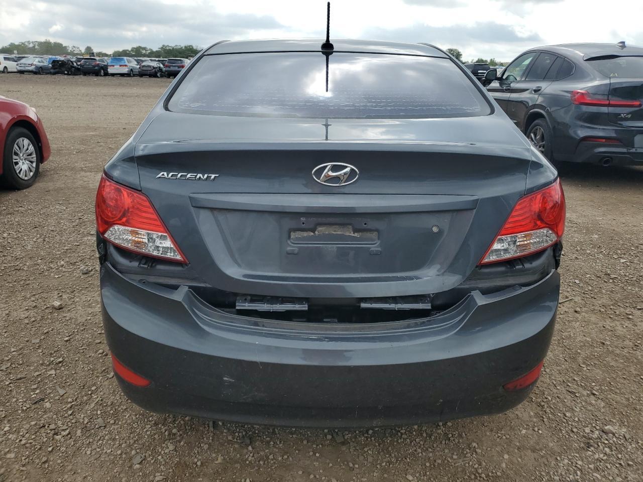 2012 Hyundai Accent Gls - Фото 6